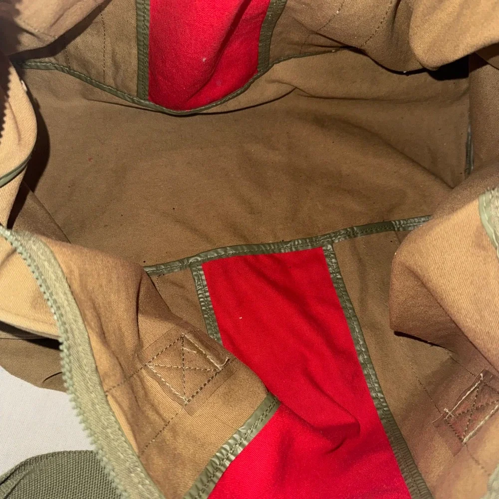 Vintage 2006 Tommy Hilfiger TH85 Canvas Duffel Bag Tan Red White Weekender